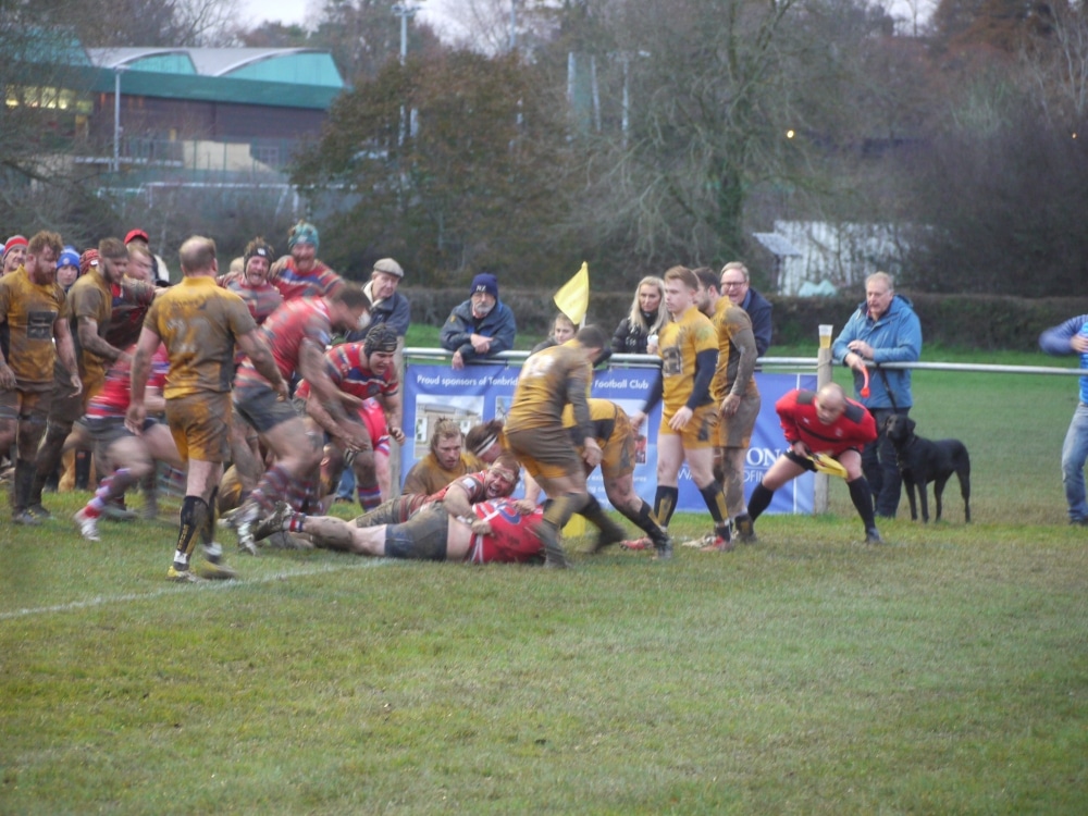 TJs hang on tight after Conlon opens up gap
